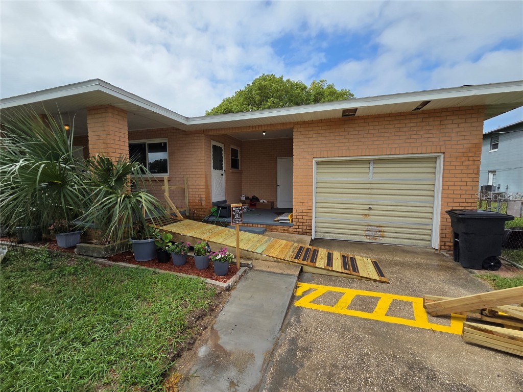 1836 S Palmetto Avenue South Daytona FL 32119 O6363831 image1