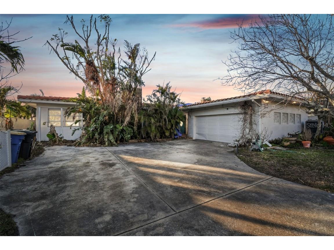 1836 Venetian Point Drive Clearwater FL 33755 TB8336333 image1