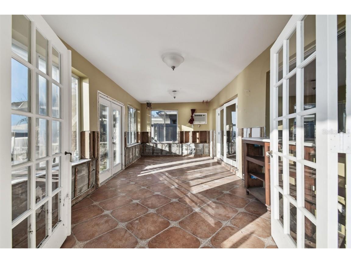 1836 Venetian Point Drive Clearwater FL 33755 TB8336333 image10