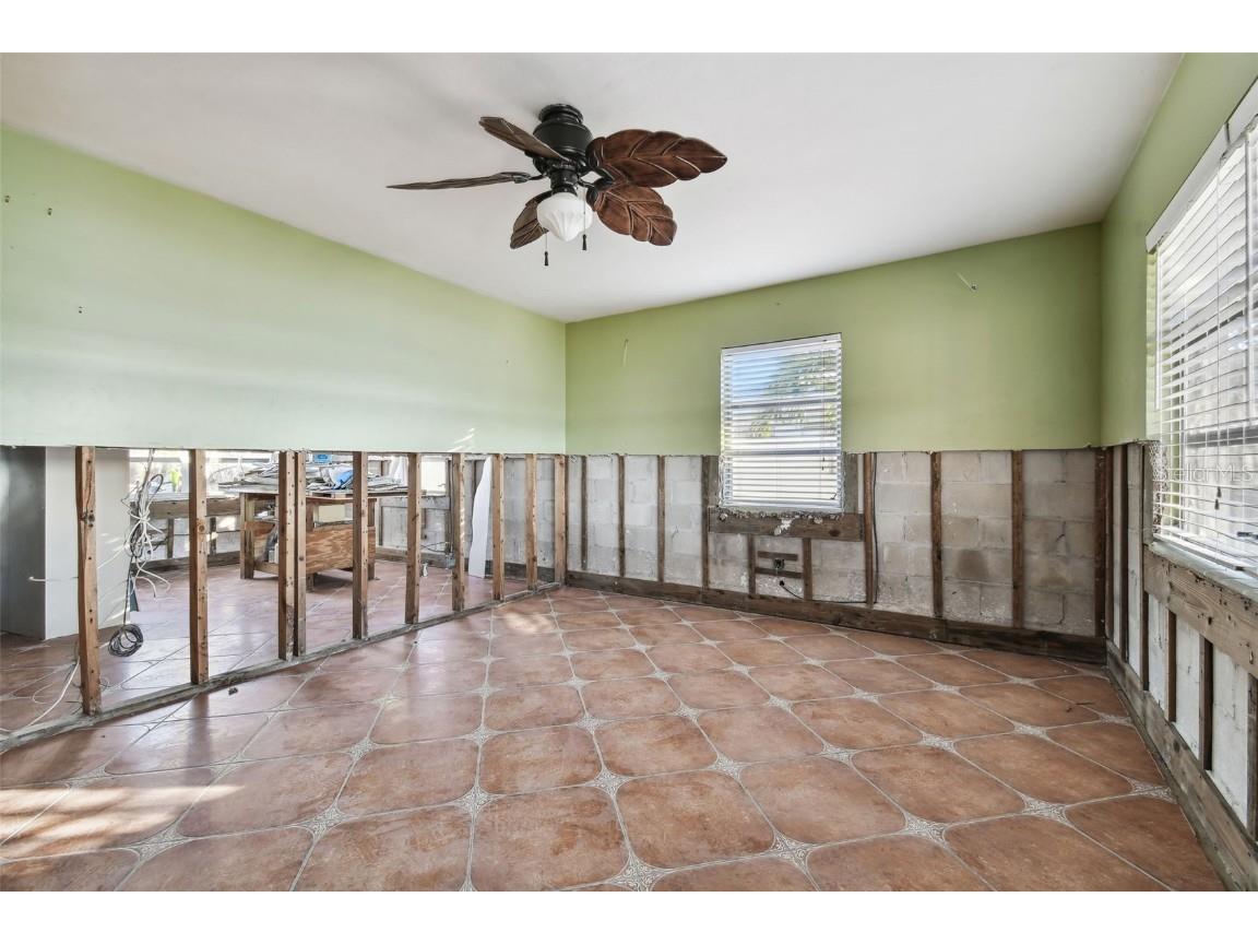 1836 Venetian Point Drive Clearwater FL 33755 TB8336333 image17