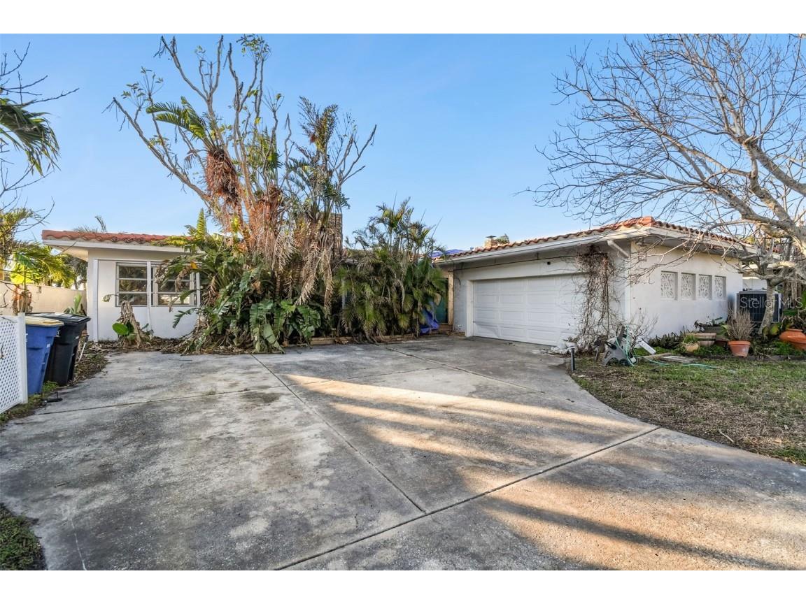 1836 Venetian Point Drive Clearwater FL 33755 TB8336333 image2