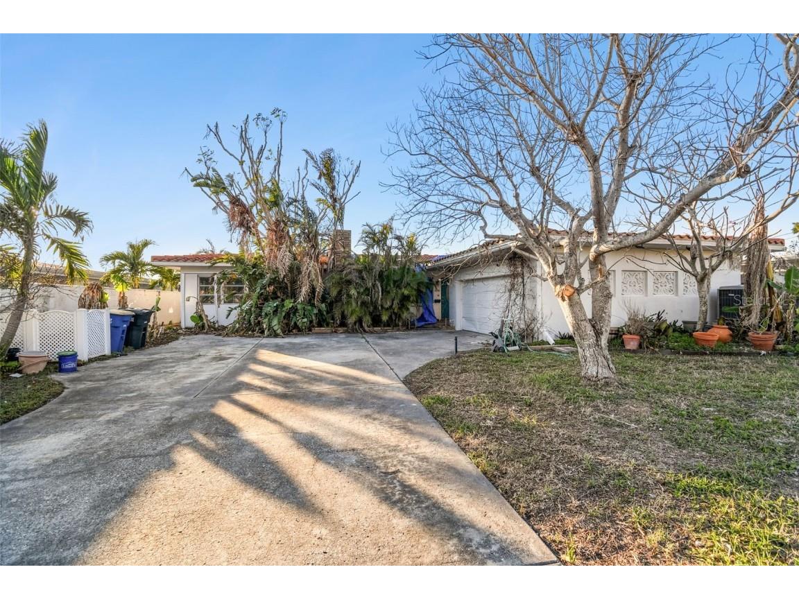 1836 Venetian Point Drive Clearwater FL 33755 TB8336333 image3