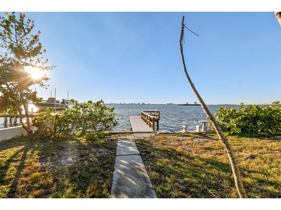 1836 Venetian Point Drive Clearwater FL 33755 TB8336333 image33