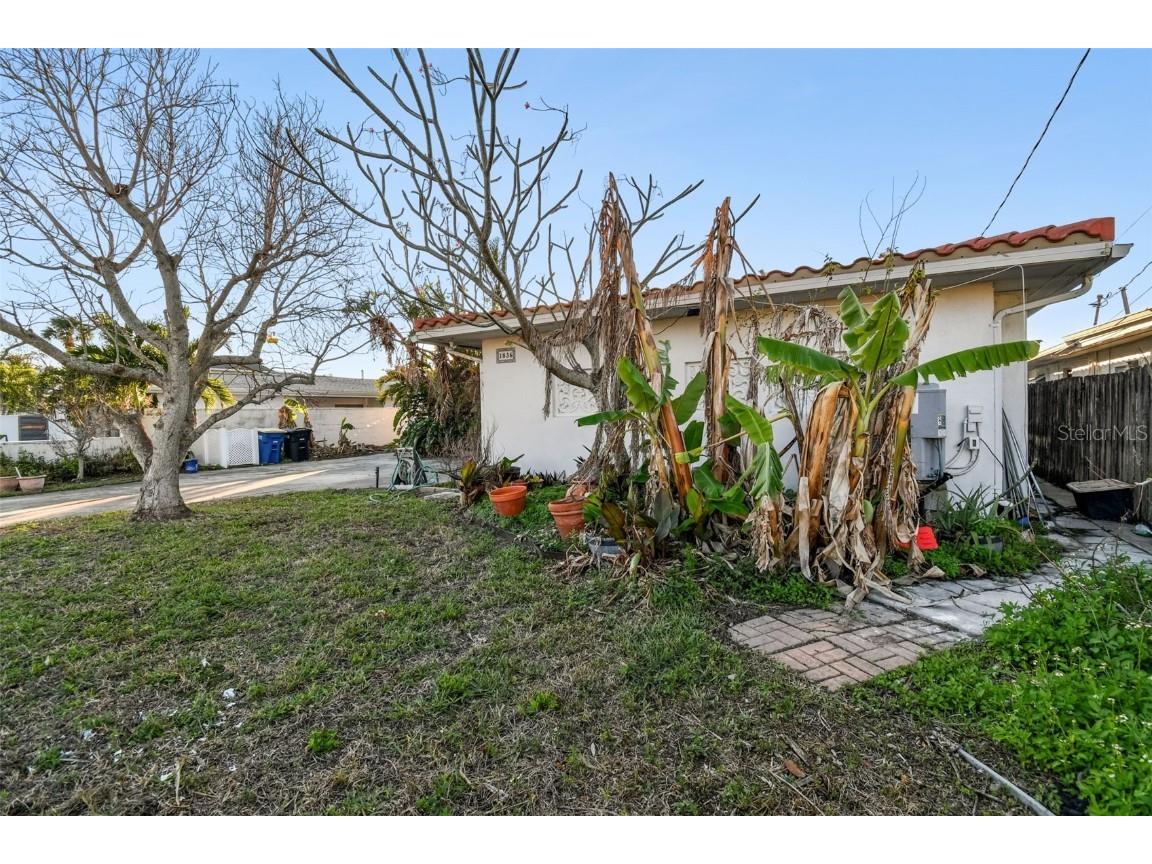 1836 Venetian Point Drive Clearwater FL 33755 TB8336333 image5