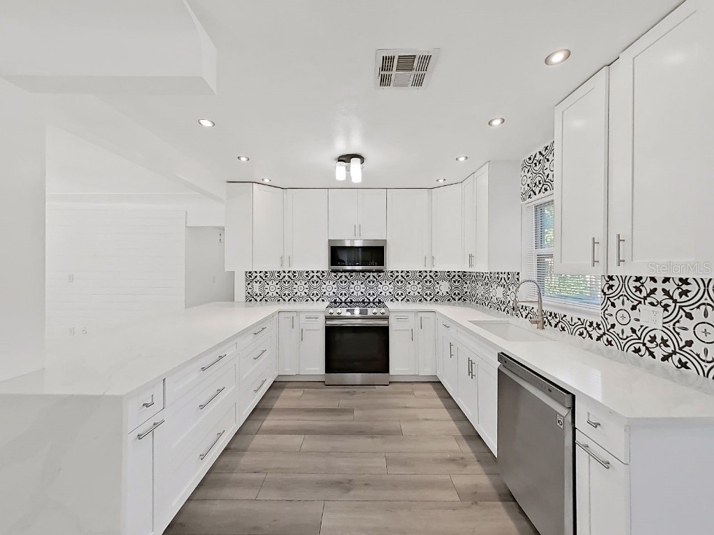 1837 Audrey Drive Clearwater FL 33759 TB8447038 image10