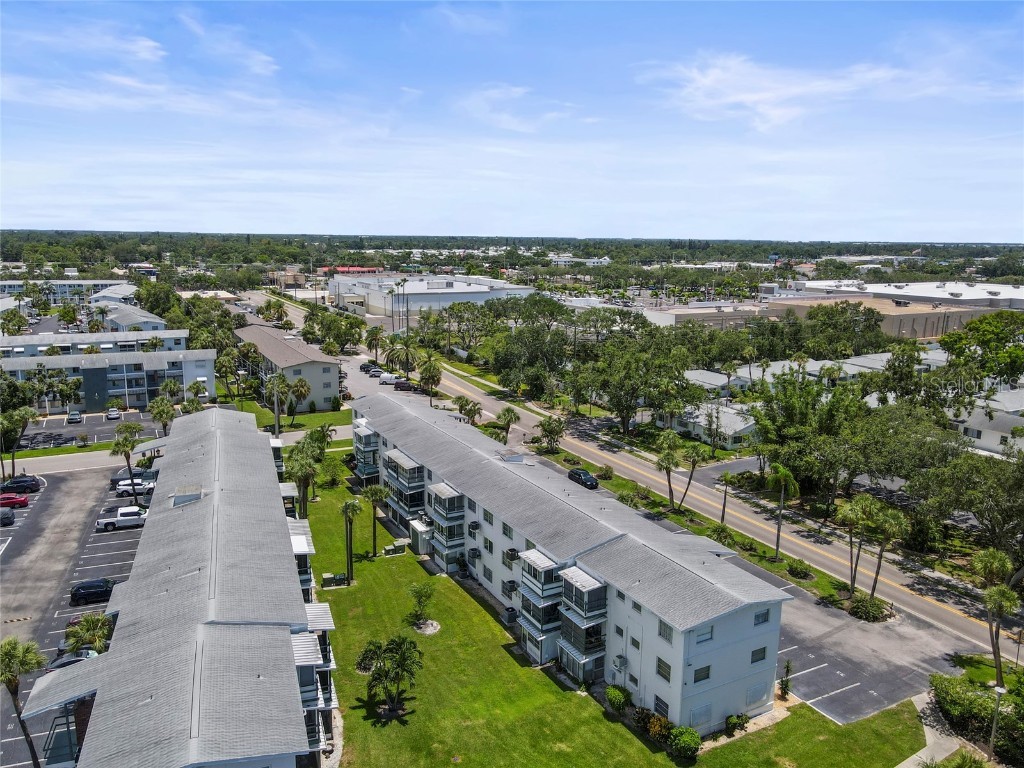 1837 Flamingo Boulevard #O35 Bradenton FL 34207 A4660196 image34