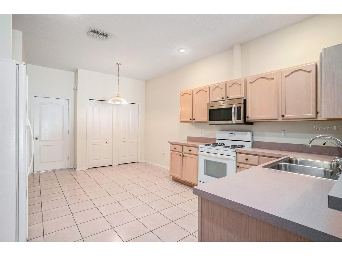 1837 Ravenridge Street Wesley Chapel FL 33543 TB8444773 image9