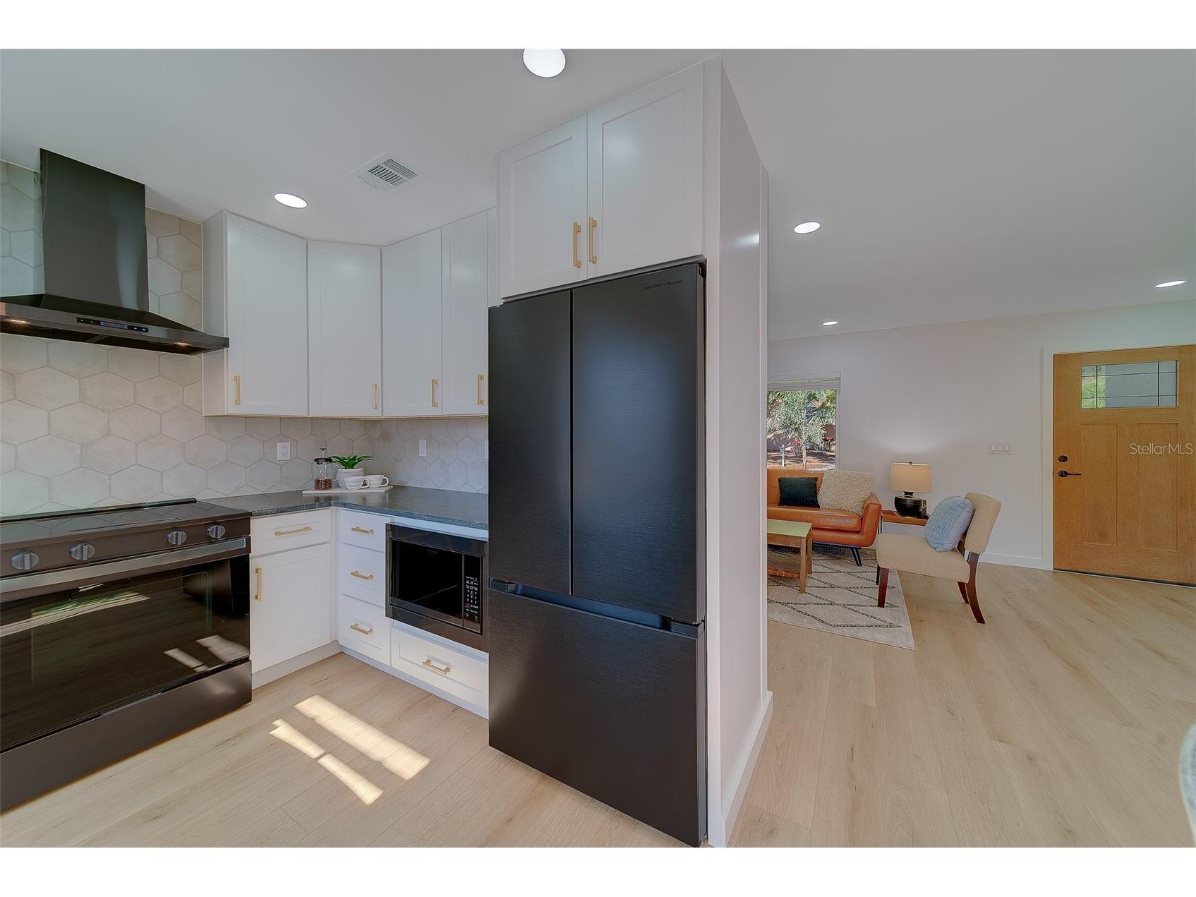 1837 Sourwood Boulevard Dunedin FL 34698 TB8458990 image17