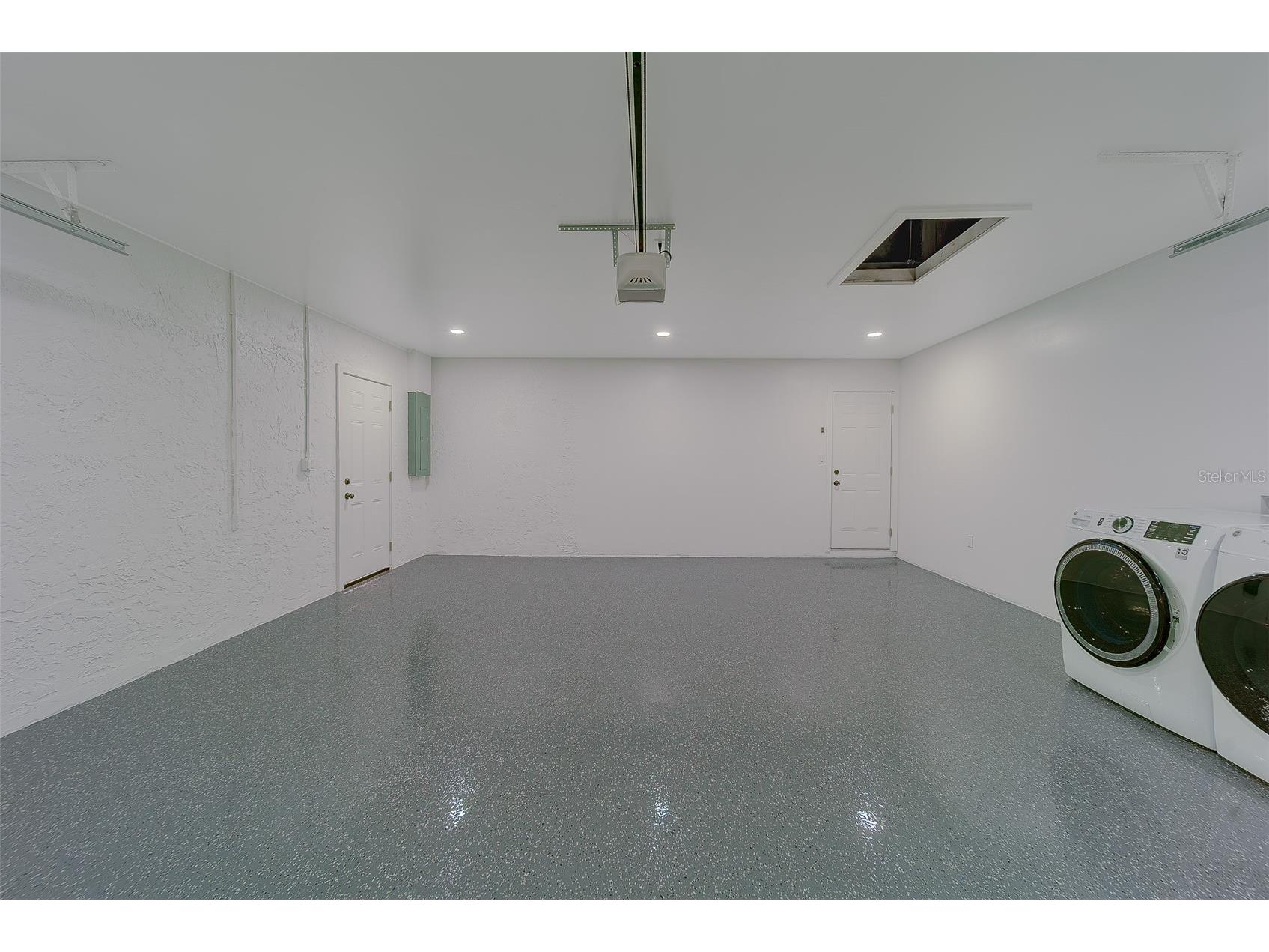 1837 Sourwood Boulevard Dunedin FL 34698 TB8458990 image40