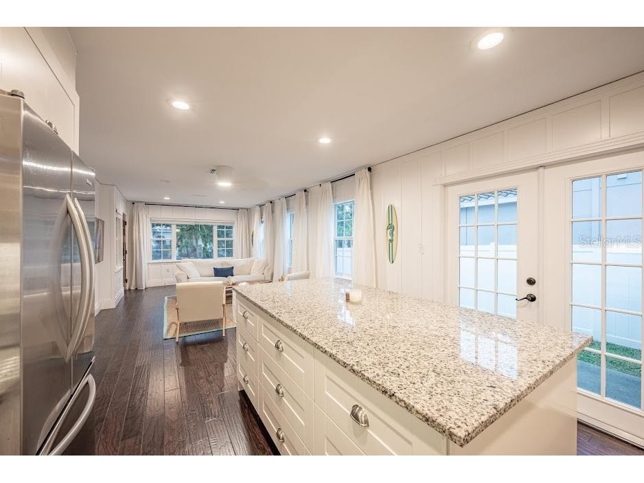 1837 Worrington Street Sarasota FL 34231 TB8504626 image4