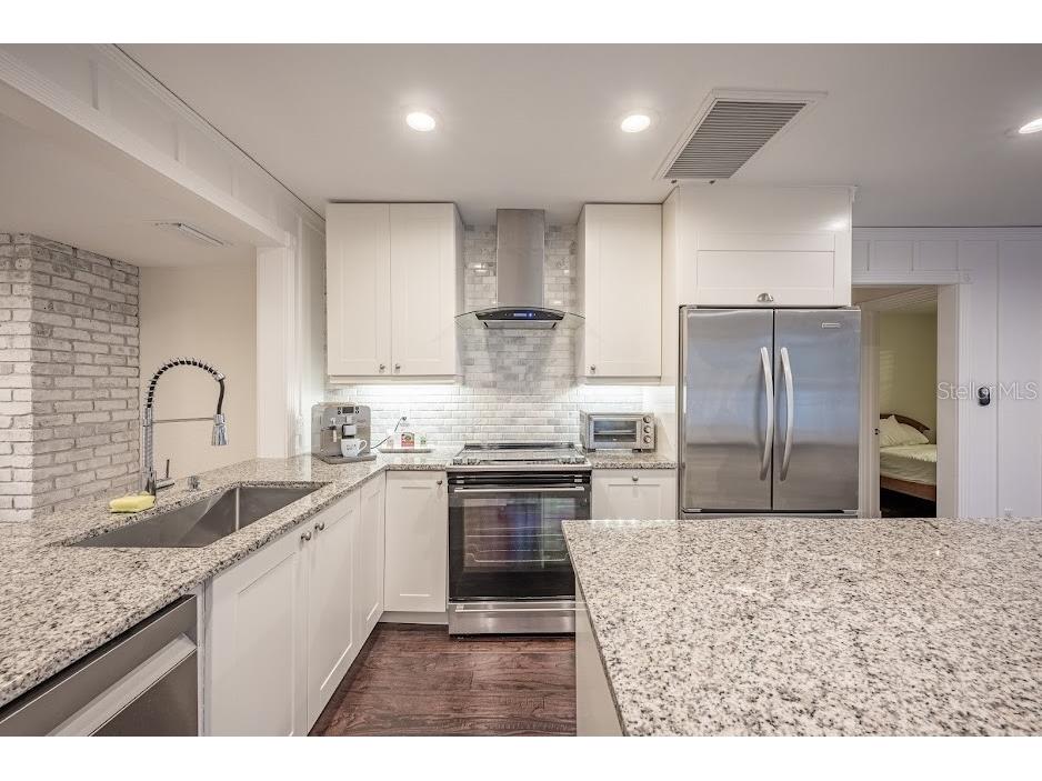 1837 Worrington Street Sarasota FL 34231 TB8504626 image5