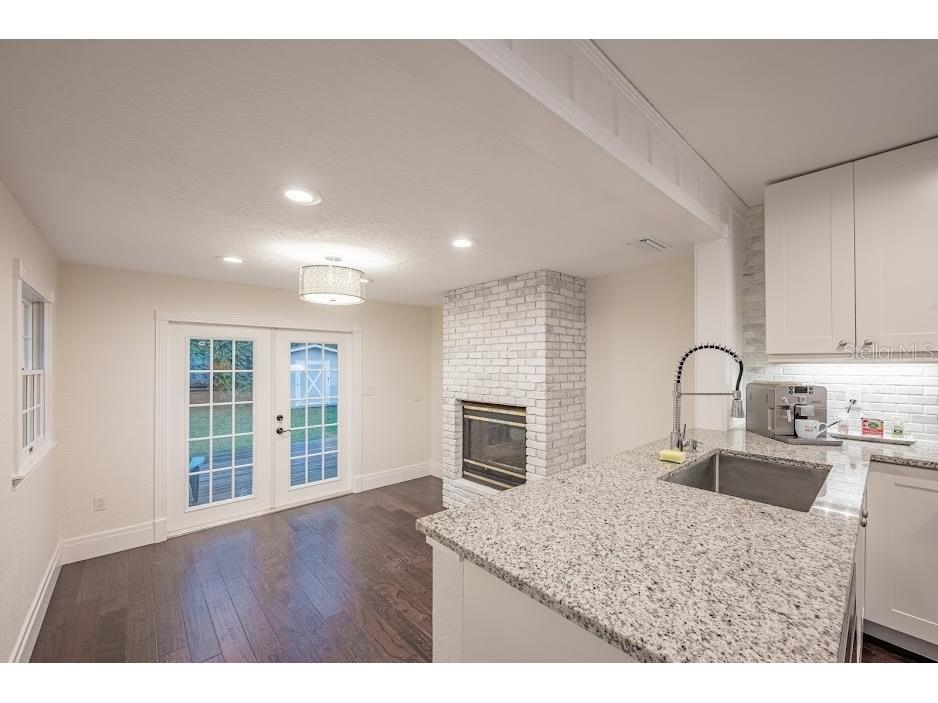 1837 Worrington Street Sarasota FL 34231 TB8504626 image6