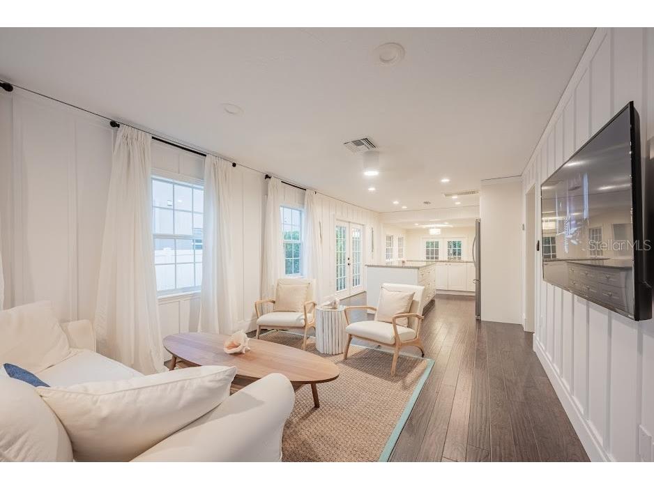 1837 Worrington Street Sarasota FL 34231 TB8504626 image7
