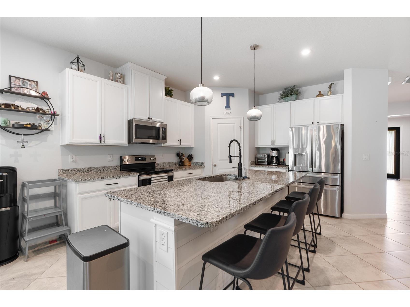 18379 Falling Pine Needle Lane Land O Lakes FL 34638 W7885378 image2