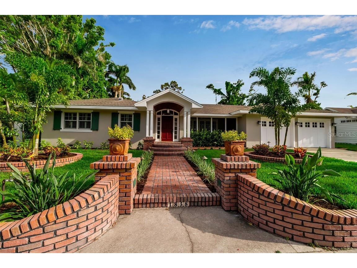 1838 Alta Vista Street Sarasota FL 34236 A4657794 image1
