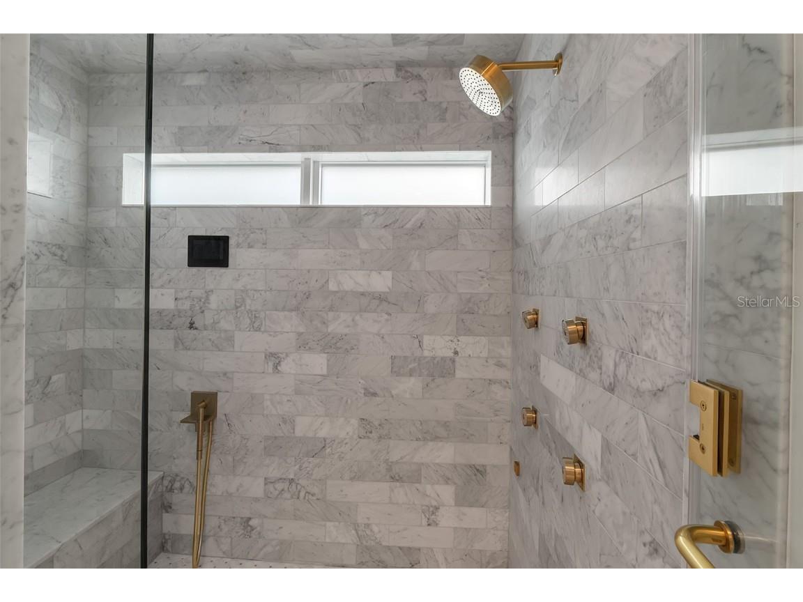 1838 Alta Vista Street Sarasota FL 34236 A4657794 image40