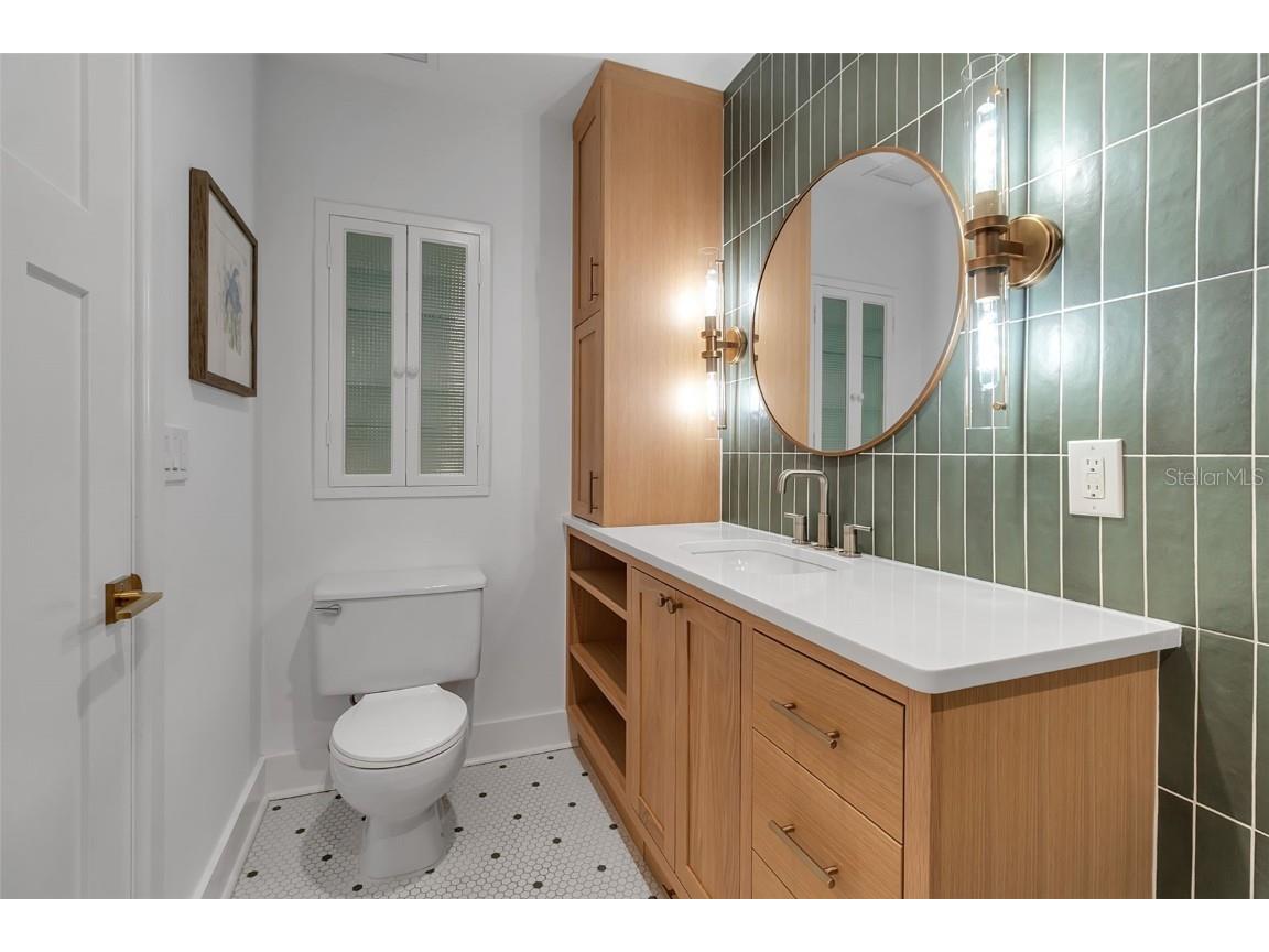 1838 Alta Vista Street Sarasota FL 34236 A4657794 image48