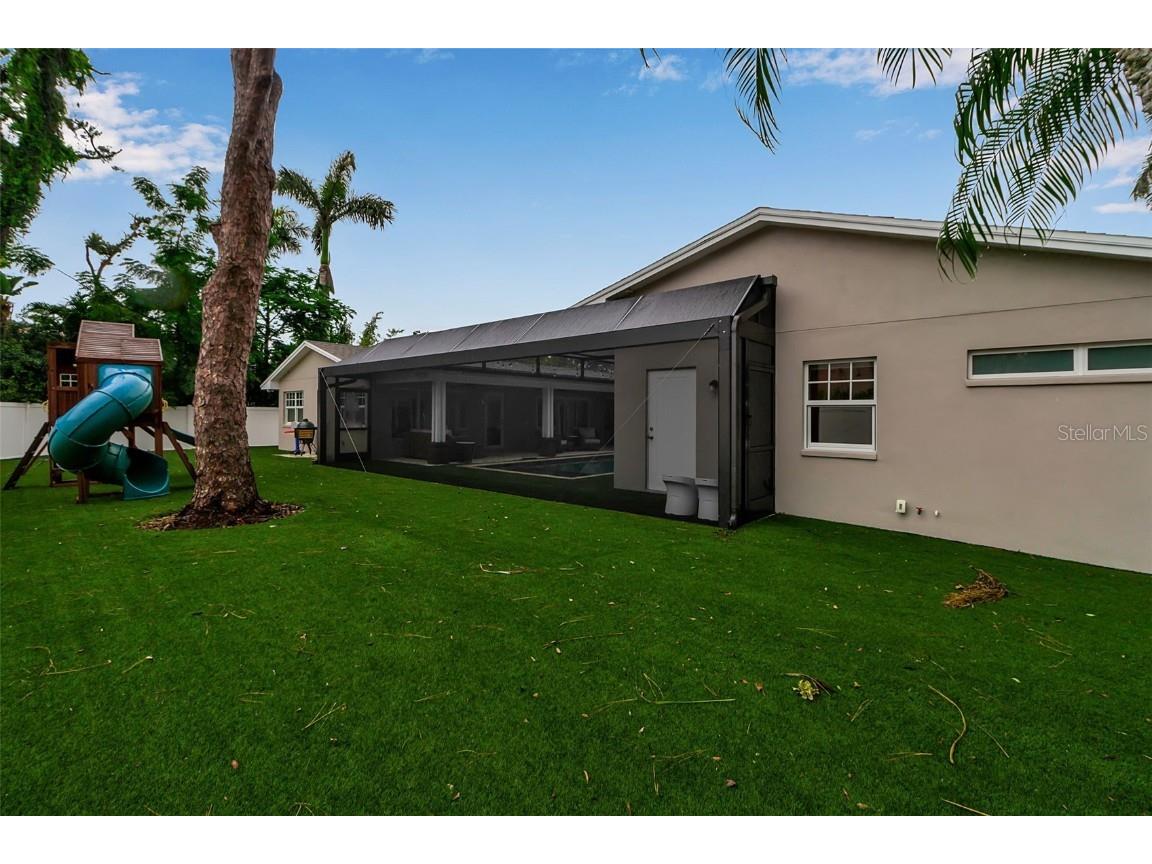 1838 Alta Vista Street Sarasota FL 34236 A4657794 image70