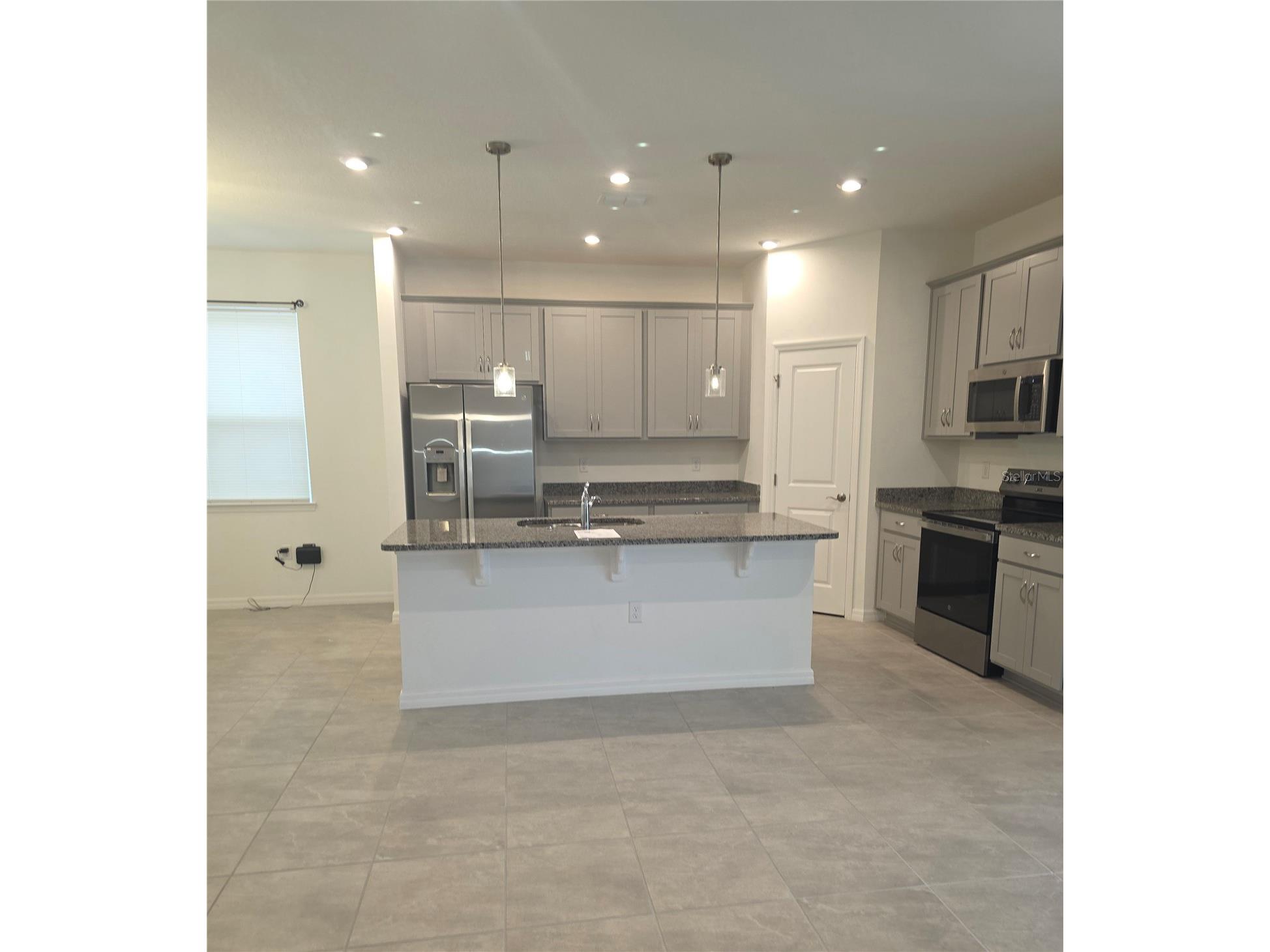 1838 Blue Lagoon Circle Mascotte FL 34753 G5111731 image7