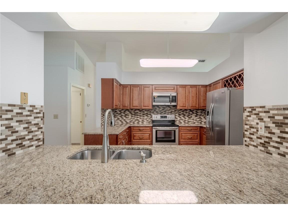 1838 Eagle Ridge Boulevard Palm Harbor FL 34685 TB8392103 image13