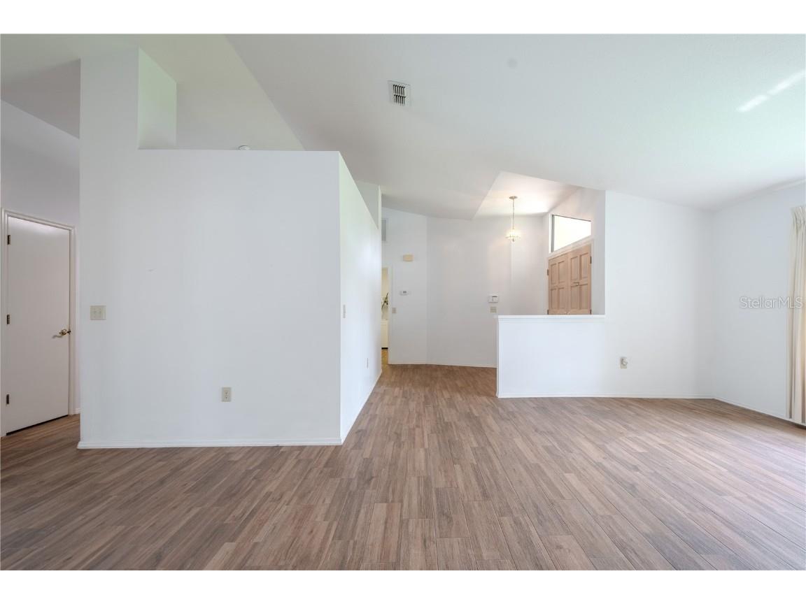 1838 Eagle Ridge Boulevard Palm Harbor FL 34685 TB8392103 image9