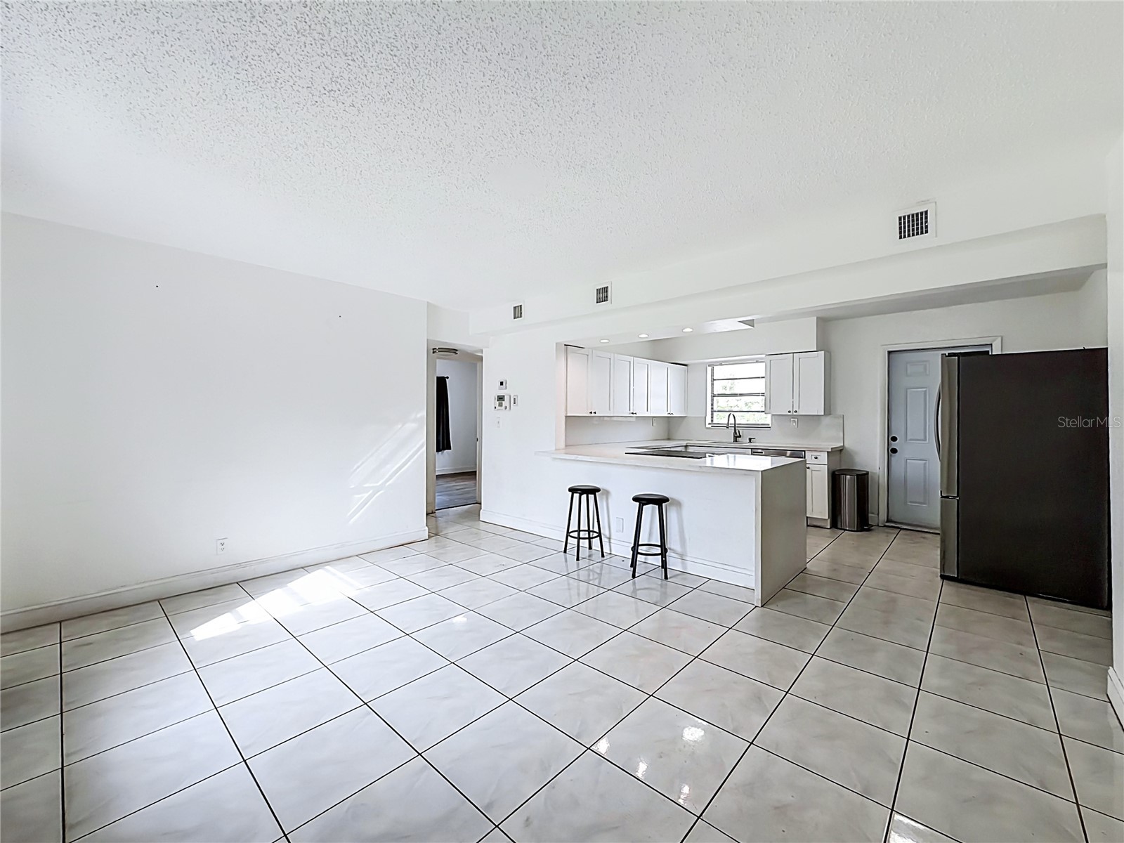 1838 Lauderdale Manor Drive Fort Lauderdale FL 33311 O6414172 image3