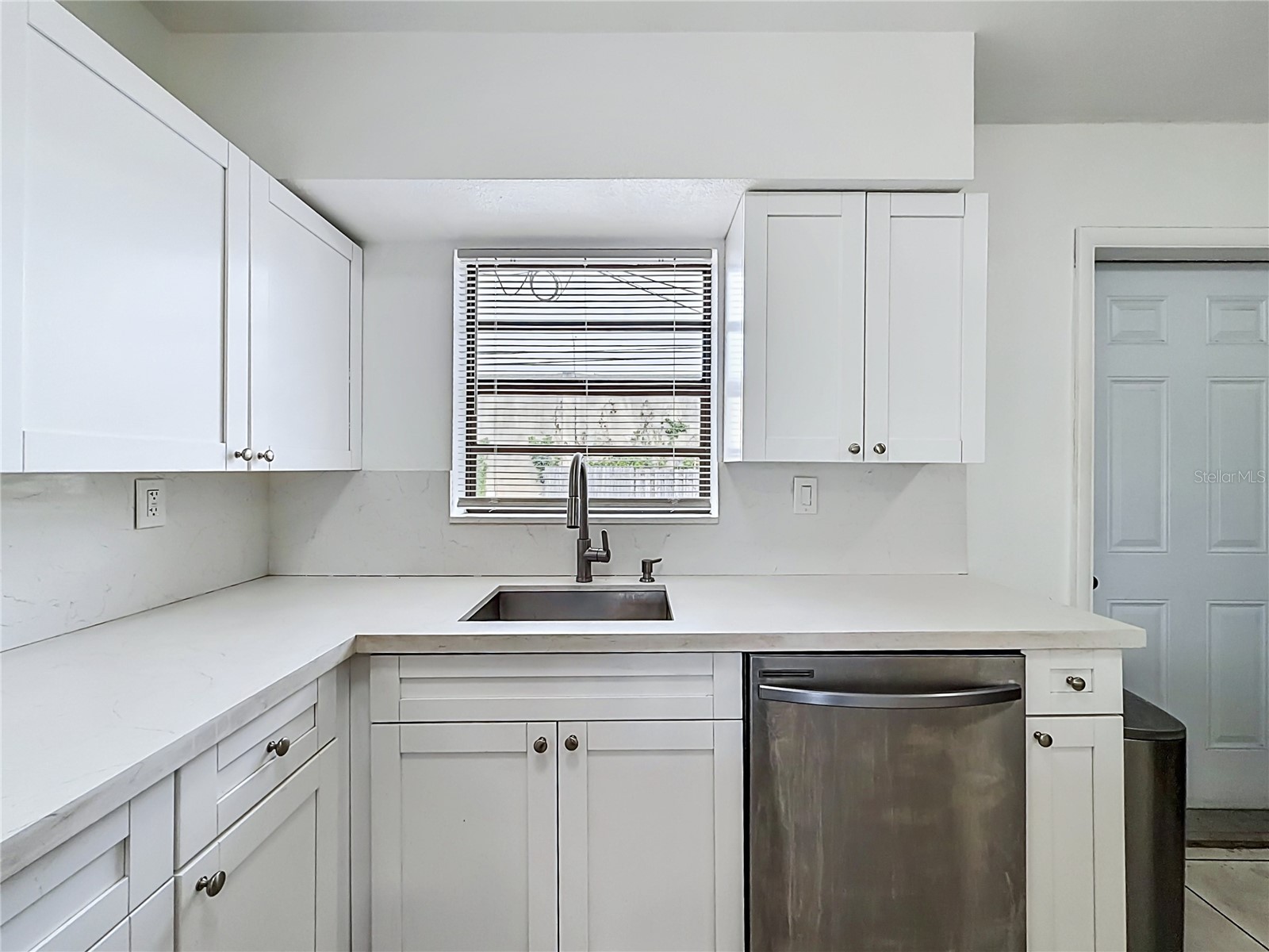 1838 Lauderdale Manor Drive Fort Lauderdale FL 33311 O6414172 image31