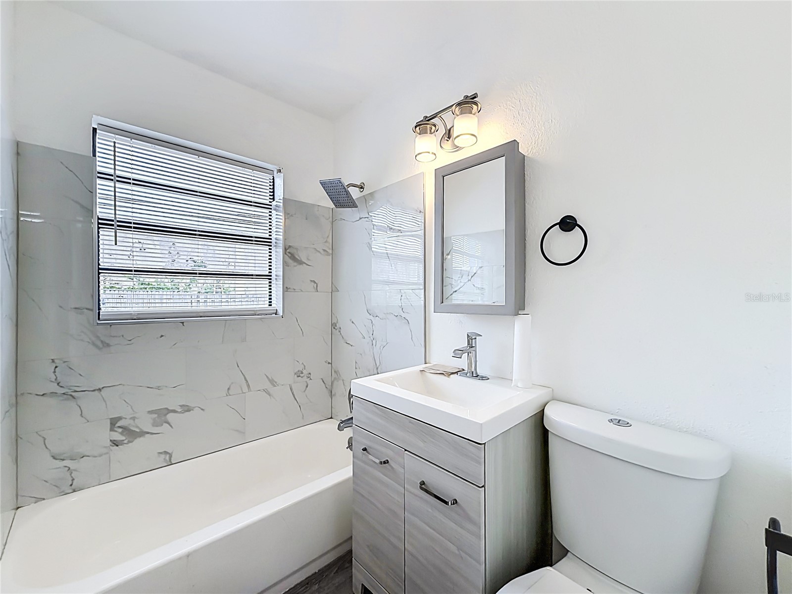 1838 Lauderdale Manor Drive Fort Lauderdale FL 33311 O6414172 image6