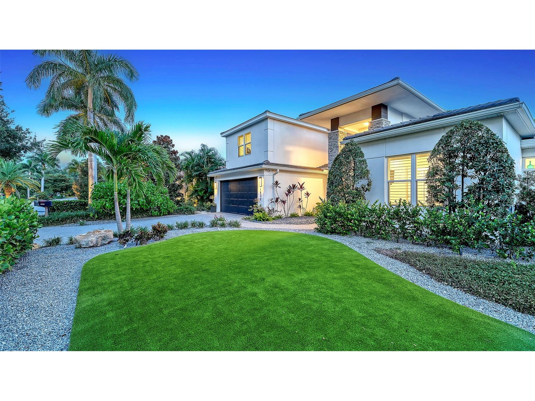 1838 Oleander Street Sarasota FL 34239 A4697493 image2