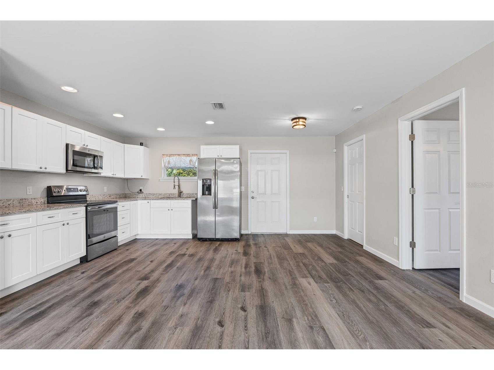 18386 Locklane Avenue Port Charlotte FL 33948 A4675326 image8