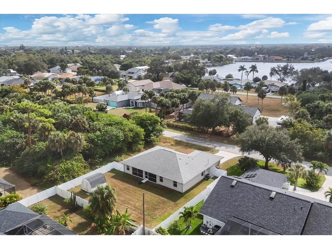 18388 Robinson Avenue Port Charlotte FL 33948 C7518428 image10