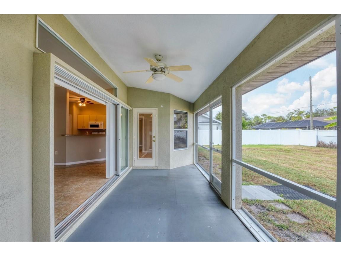 18388 Robinson Avenue Port Charlotte FL 33948 C7518428 image16