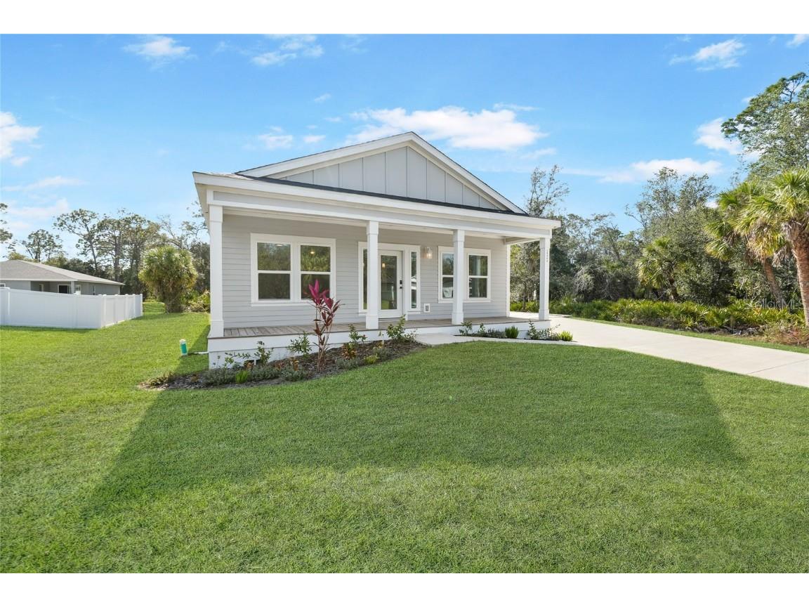 18389 Dakota Avenue Port Charlotte FL 33954 D6139761 image1