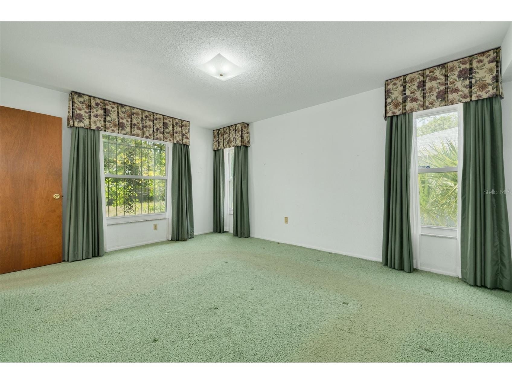 1839 Almeria Way S Saint Petersburg FL 33712 TB8494732 image14