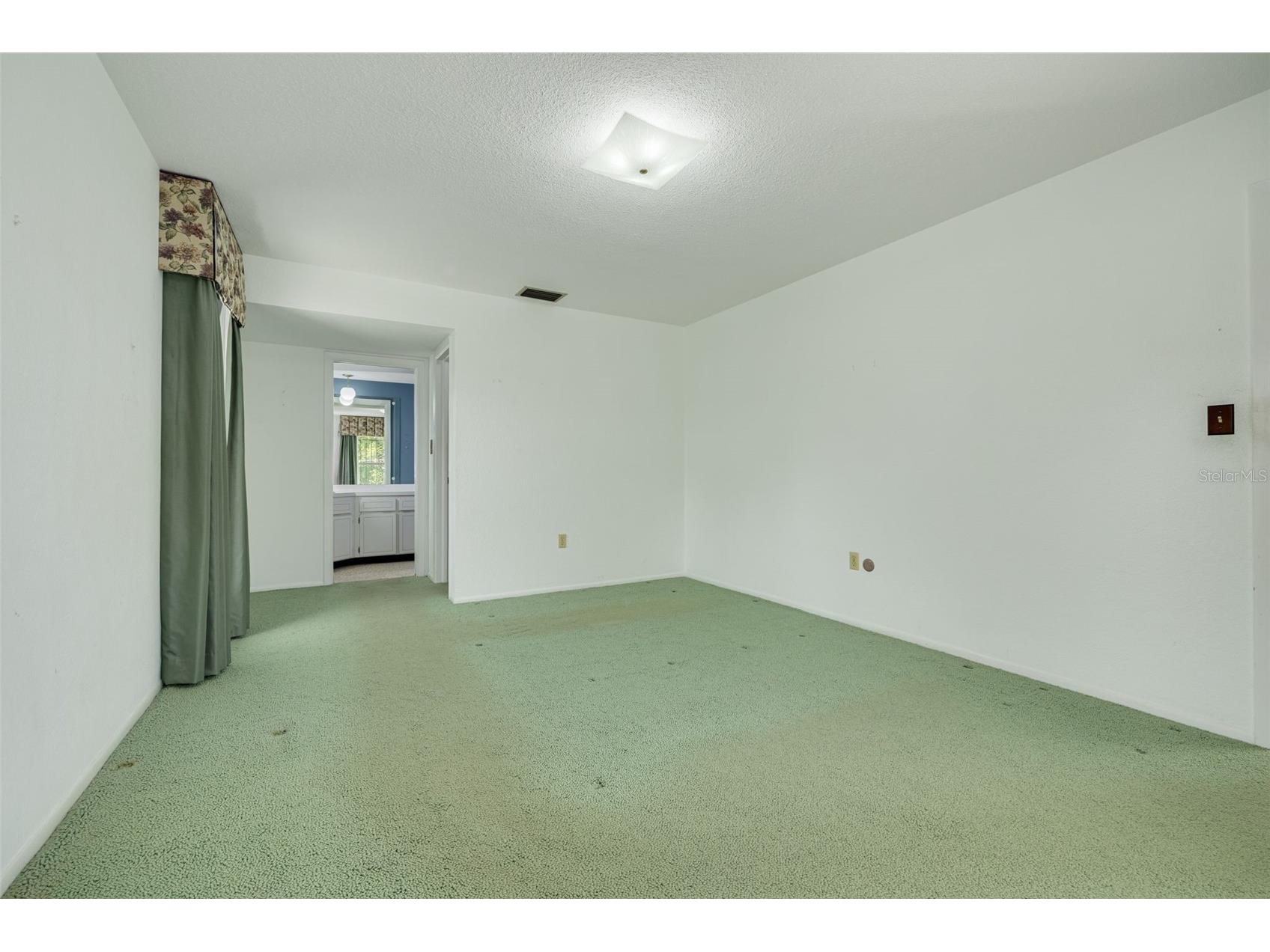 1839 Almeria Way S Saint Petersburg FL 33712 TB8494732 image15