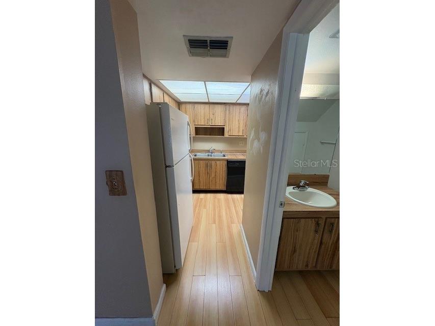1839 Bough Avenue #B Clearwater FL 33760 TB8506177 image6