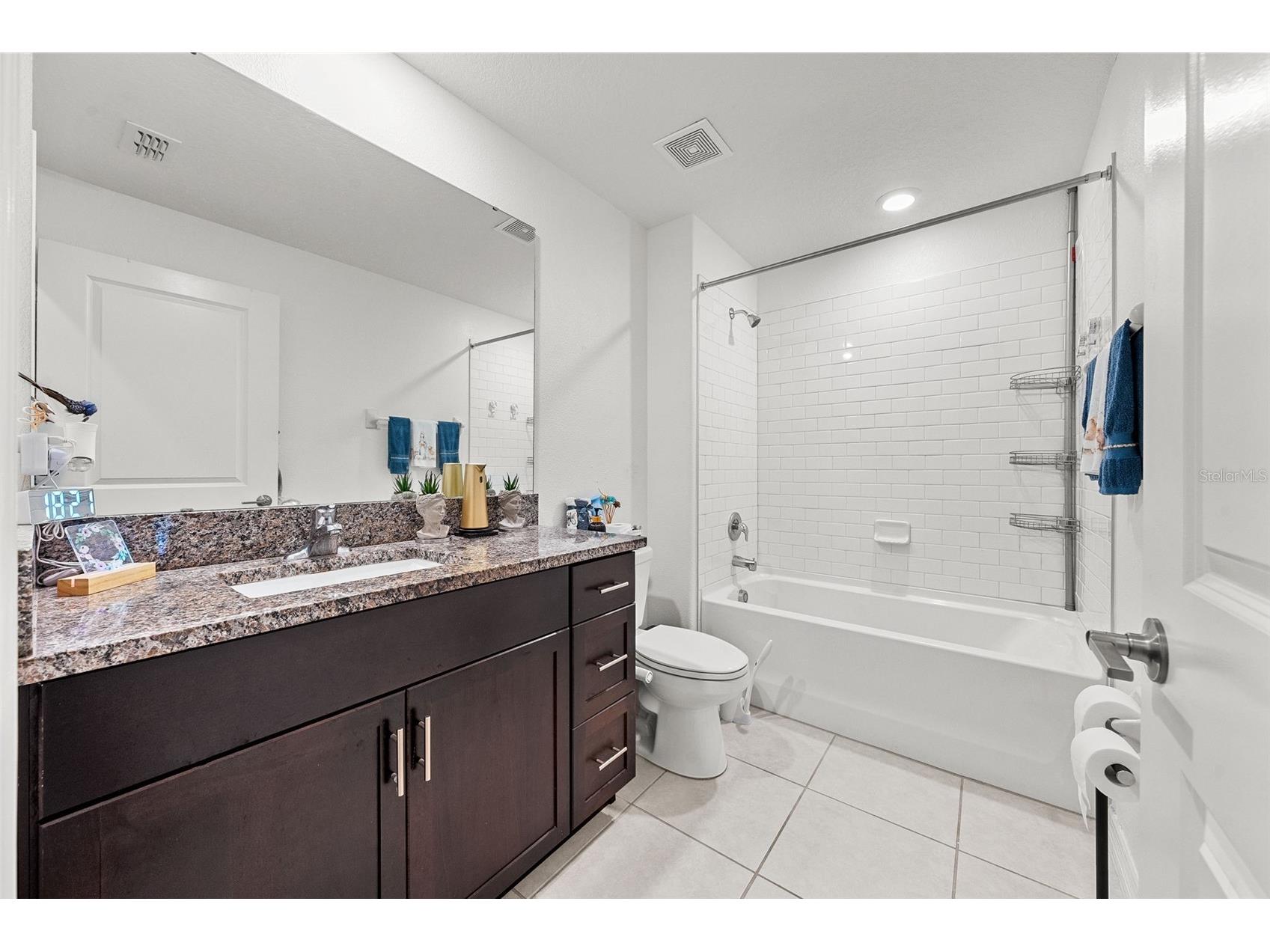 1839 Yellow Trail Lakeland FL 33801 O6387752 image17