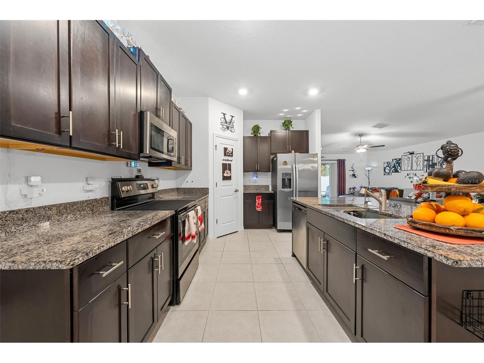 1839 Yellow Trail Lakeland FL 33801 O6387752 image6