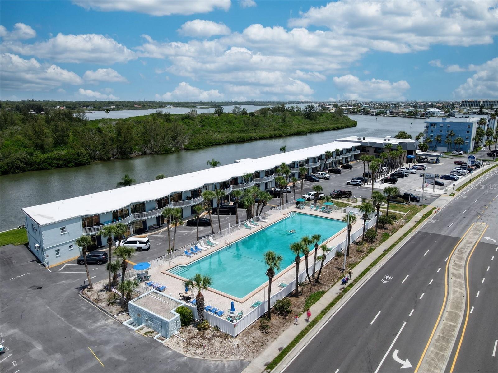 18399 Gulf Boulevard #364 Indian Rocks Beach FL 33785 TB8525155 image1