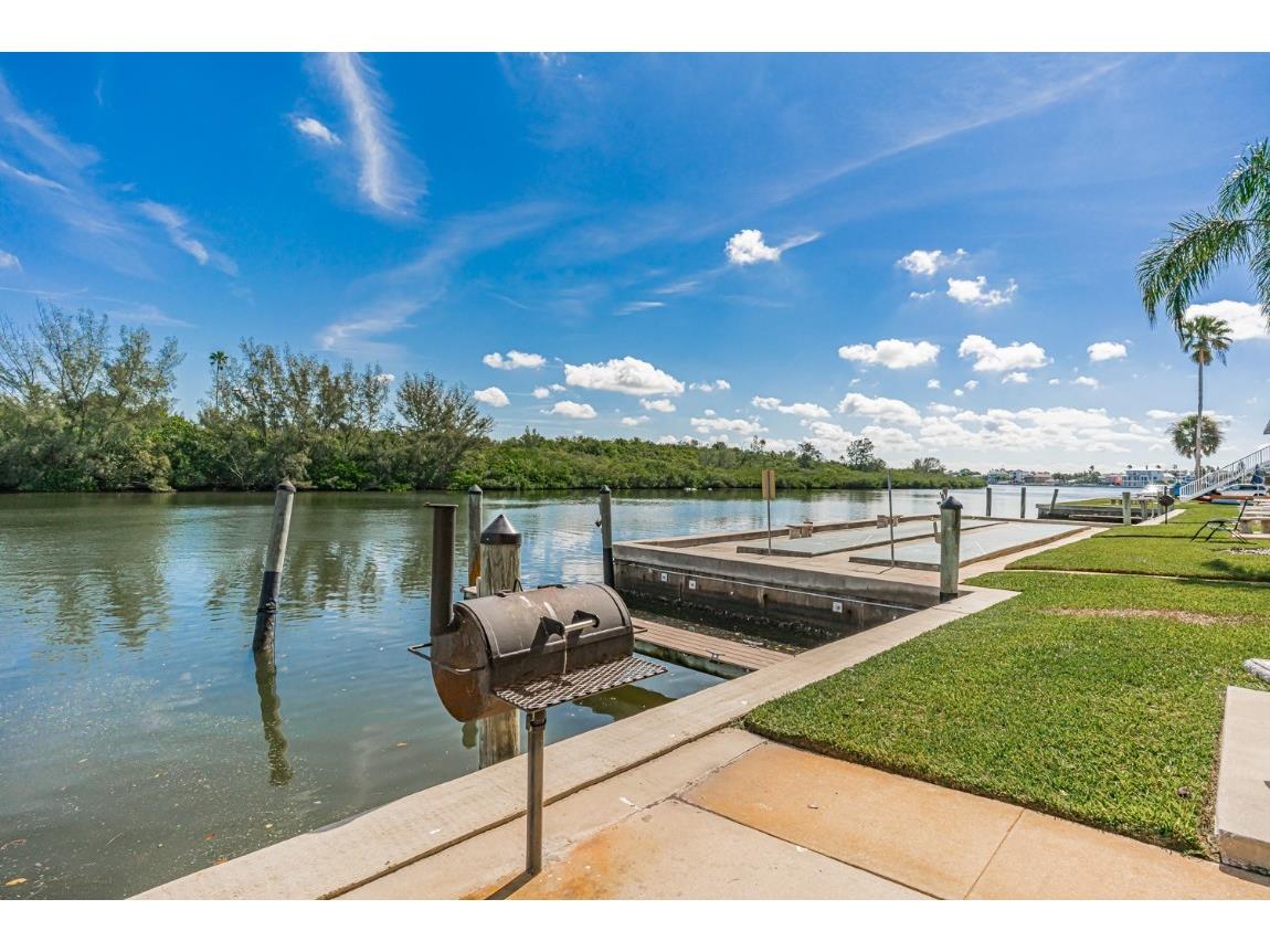 18399 Gulf Boulevard #389 Indian Shores FL 33785 - INTERCOASTAL WATERWAY TB8364055 image18