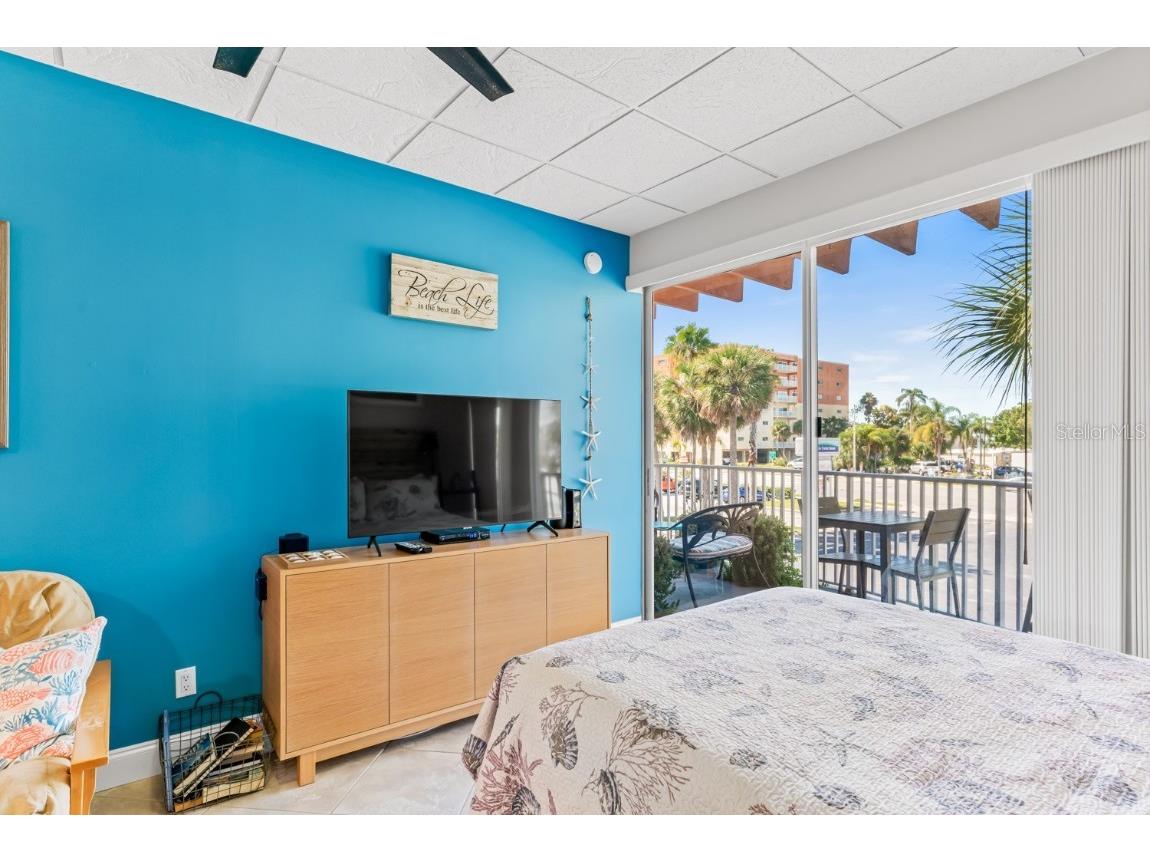 18399 Gulf Boulevard #389 Indian Shores FL 33785 - INTERCOASTAL WATERWAY TB8364055 image6