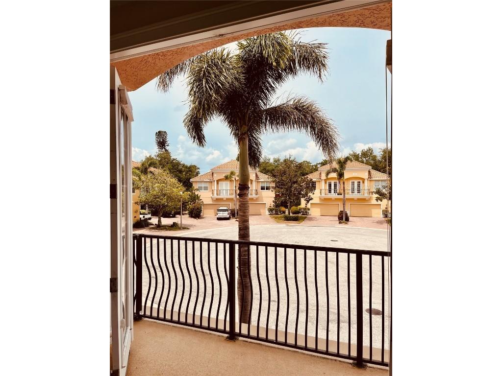 184 Banyan Bay Drive Saint Petersburg FL 33705 - LITTLE BAYOU ON TAMPA BAY TB8384825 image34