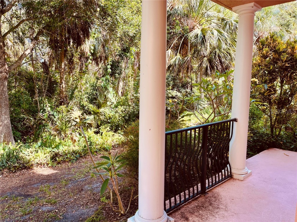 184 Banyan Bay Drive Saint Petersburg FL 33705 - LITTLE BAYOU ON TAMPA BAY TB8384825 image9