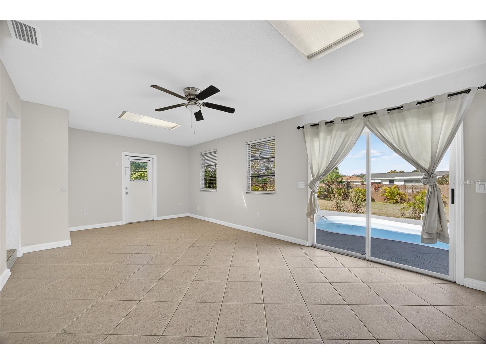 184 Garden Avenue NW Port Charlotte FL 33952 C7520612 image12