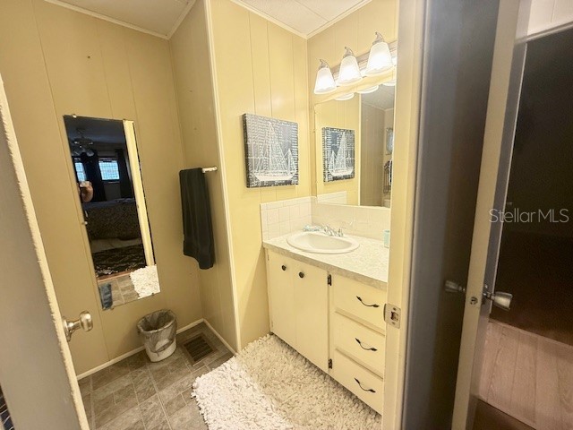184 Independence Avenue #8 Palm Harbor FL 34684 - LAKE TARPON TB8495345 image21
