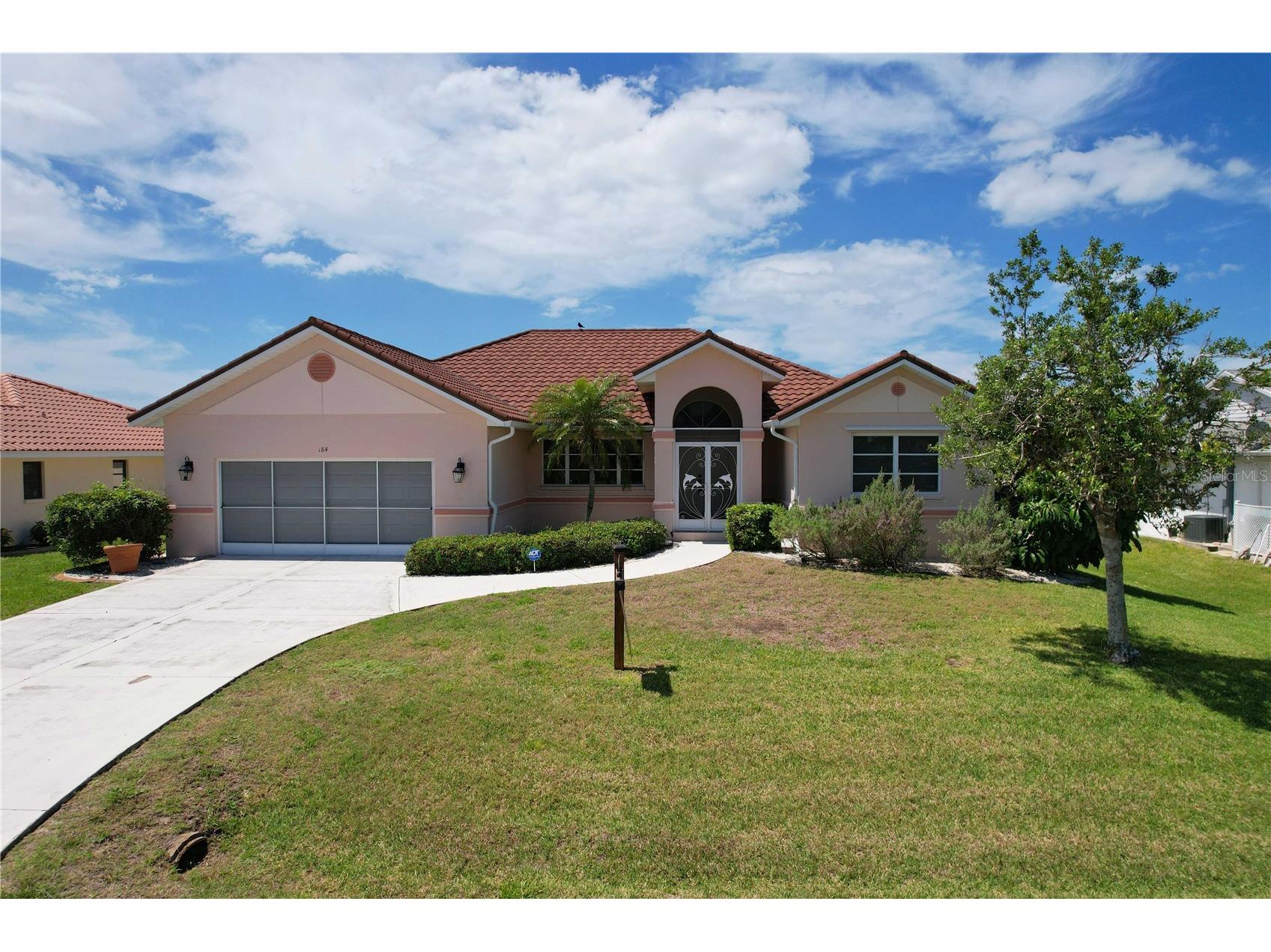184 Mark Twain Lane Rotonda West FL 33947 A4690552 image1