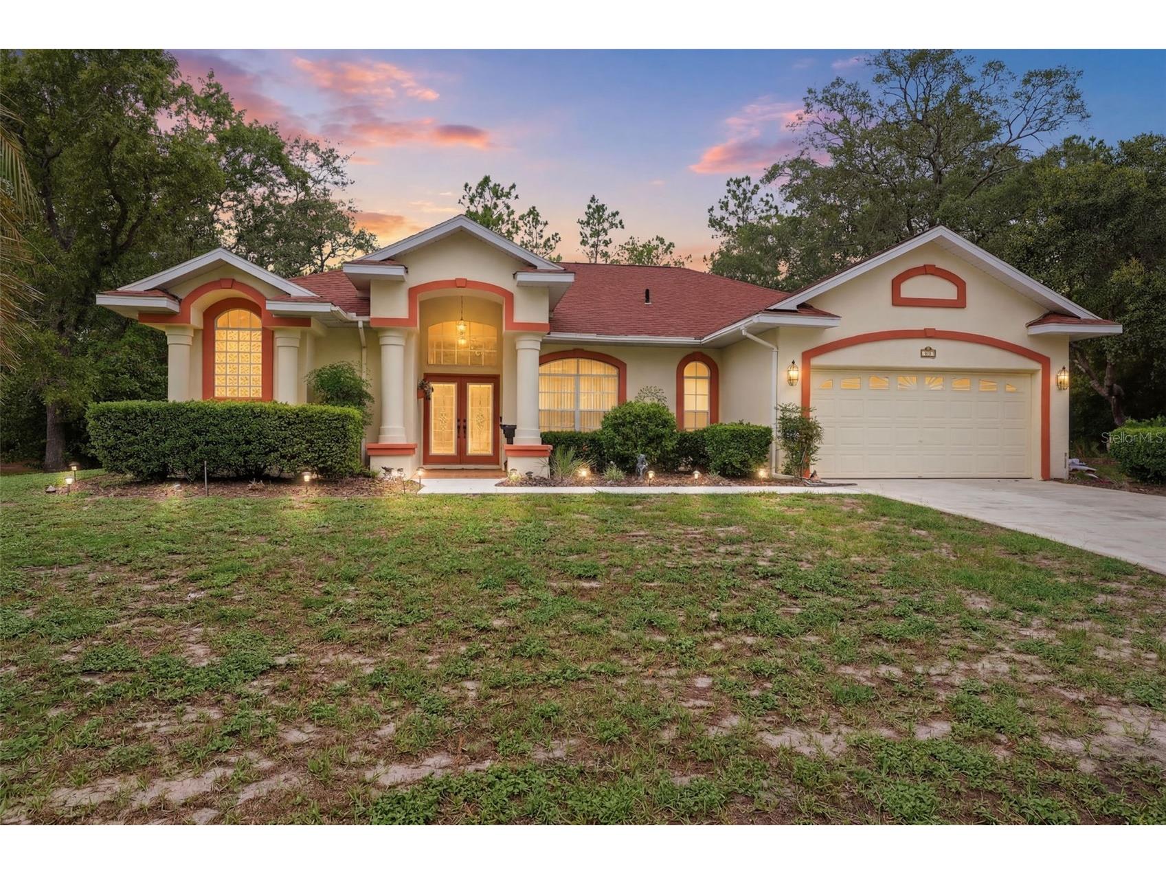 184 Pine Street Homosassa FL 34446 W7887672 image1