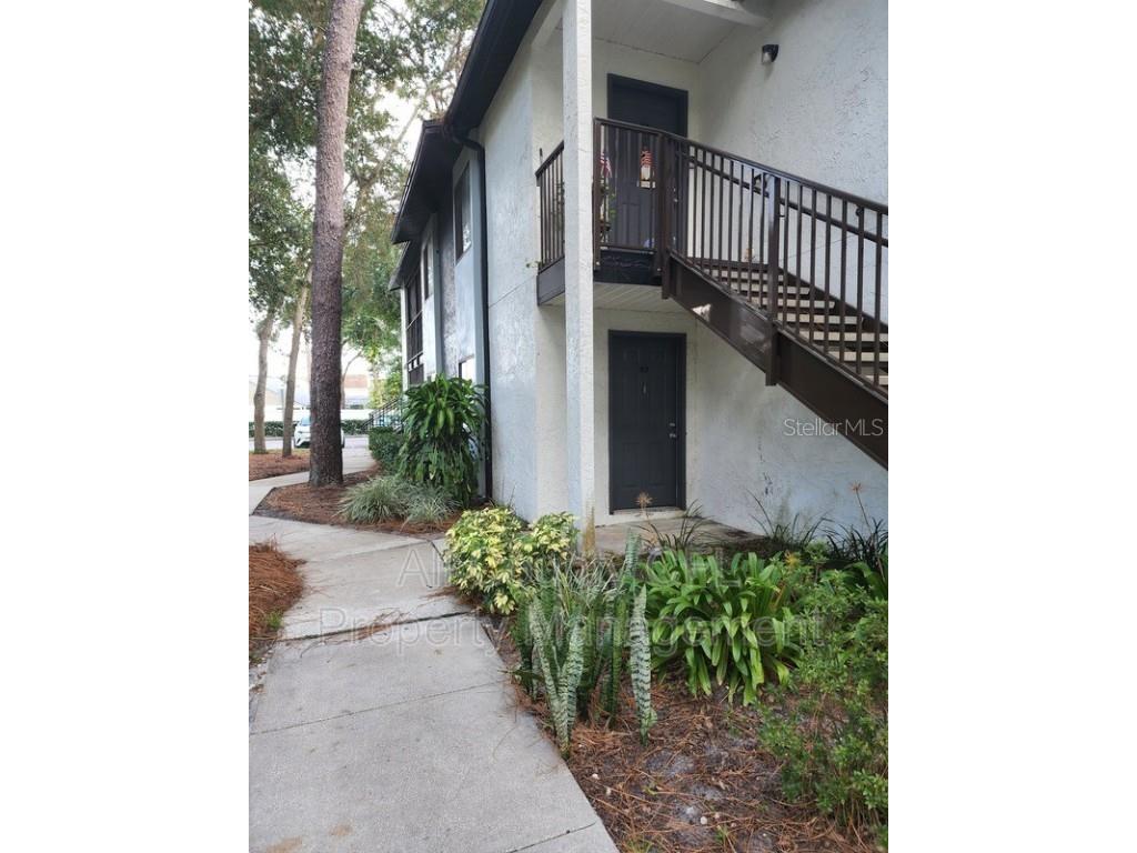 184 Riverbend Drive #104 Altamonte Springs FL 32714 O6117492 image1
