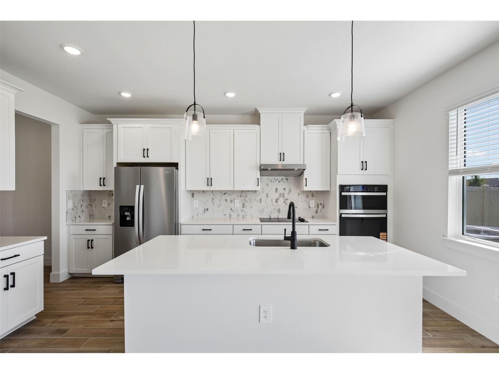 184 Shady Edge Loop Nokomis FL 34275 TB8495207 image12