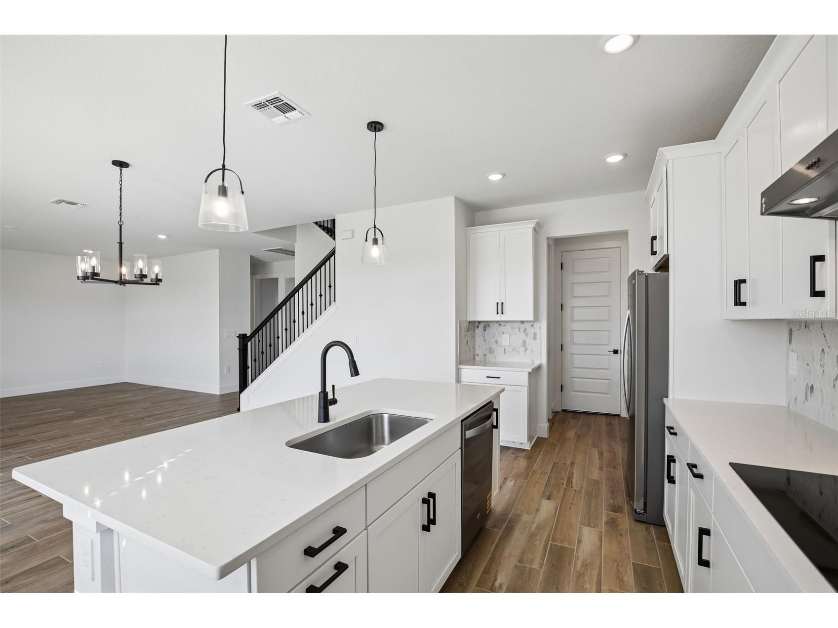 184 Shady Edge Loop Nokomis FL 34275 TB8495207 image14